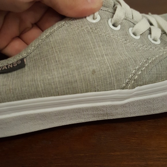 Shoes - Picture 6 of 7